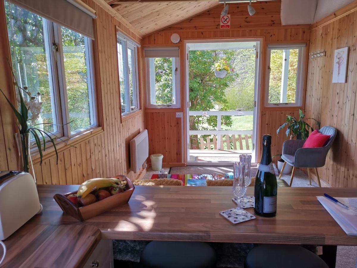 הוילה הוקסהד Treeside Woodhouse מראה חיצוני תמונה
